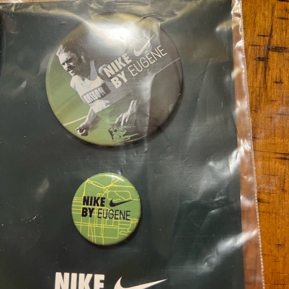 Nike running Magnets and Steve Prefontaine Button Collection. Pre 🔥❤️ - Picture 3 of 4